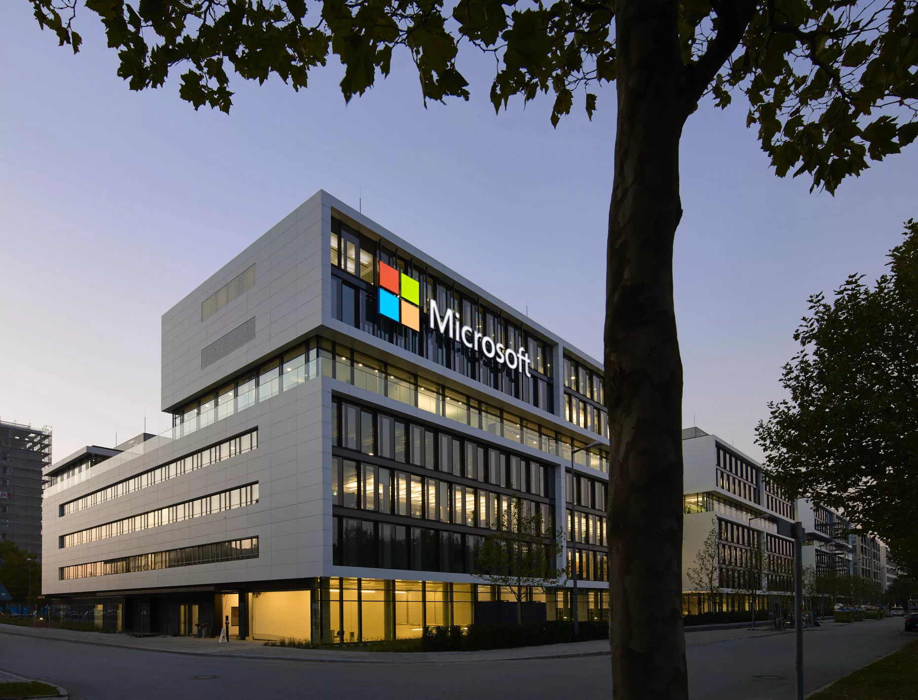 Штаб квартира Microsoft. Главный офис Майкрософт в США. Штаб квартира Майкрософт в США. Штаб-квартира Майкрософт Сиэтл.