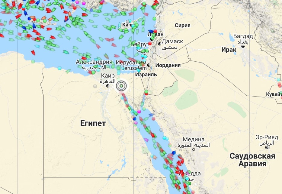 Почему канал суэцкий. Красное море Суэцкий канал. Суэцкий канал на карте. Канал соединяющий Средиземное и красное море. Очередь в Суэцком канале.